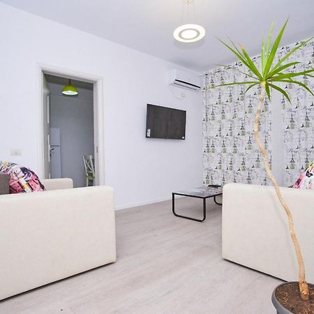 Appartement Maia à Năvodari Extérieur photo