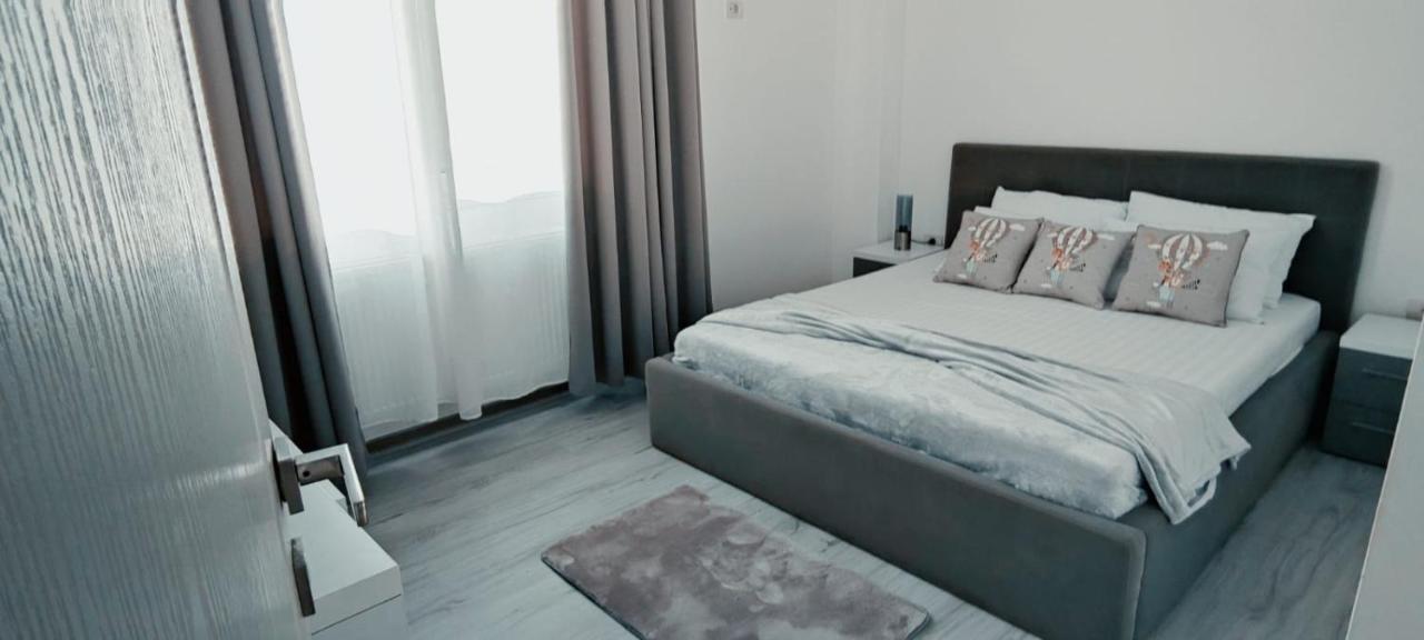 Appartement Maia à Năvodari Extérieur photo